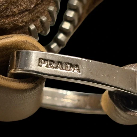 AUTHENTIC PRADA IF PRADA MADE CAPPUCCINO IN HANDBAGS-DAINO LEATHER SHOULDER BAG - Picture 7 of 7
